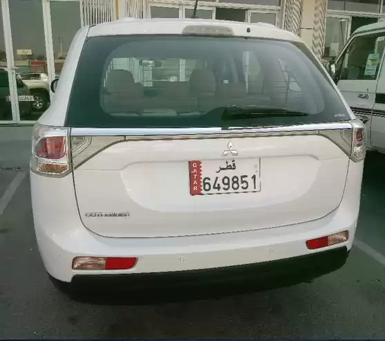 استفاده شده Mitsubishi Outlander برای فروش که در دوحه #5525 - 1  image 